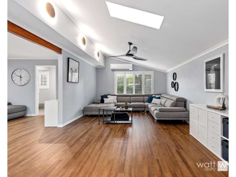 5 Chardonnay Court, Carseldine QLD 4034