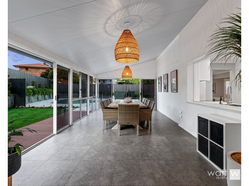 5 Chardonnay Court, Carseldine QLD 4034