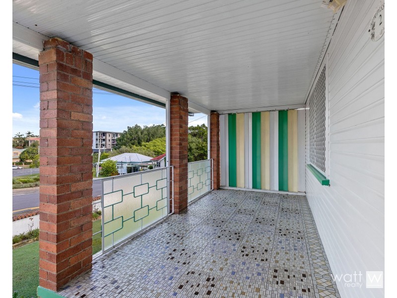 2 Farnell Street, Chermside QLD 4032