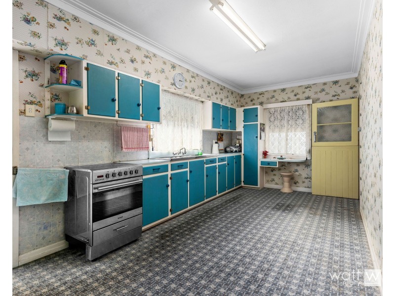 2 Farnell Street, Chermside QLD 4032