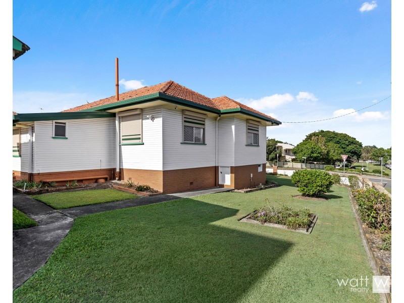 2 Farnell Street, Chermside QLD 4032