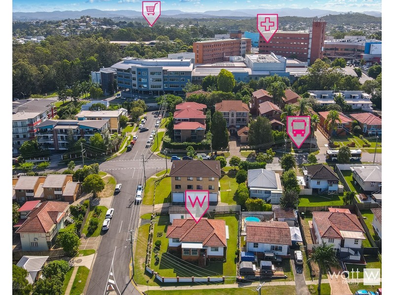 2 Farnell Street, Chermside QLD 4032