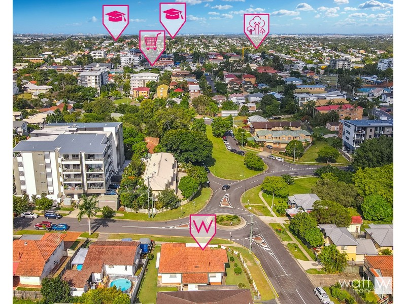 2 Farnell Street, Chermside QLD 4032