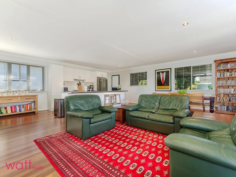 83 Maundrell Terrace, Chermside West QLD 4032