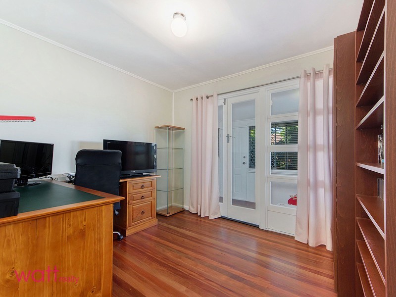 83 Maundrell Terrace, Chermside West QLD 4032