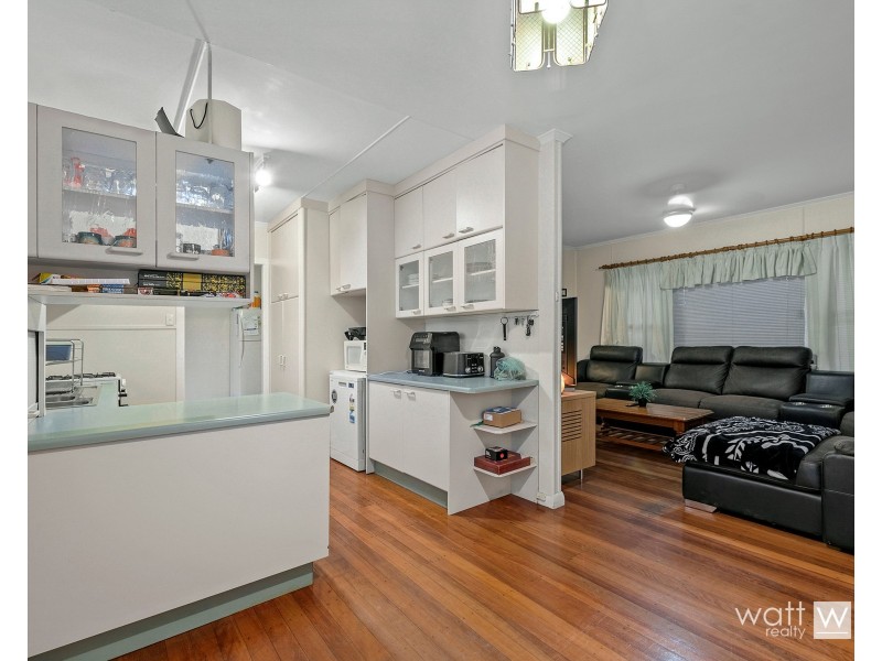 16 Strathdale Street, Aspley QLD 4034