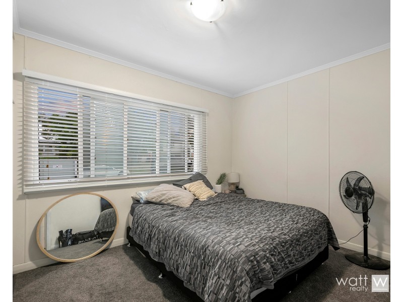 16 Strathdale Street, Aspley QLD 4034
