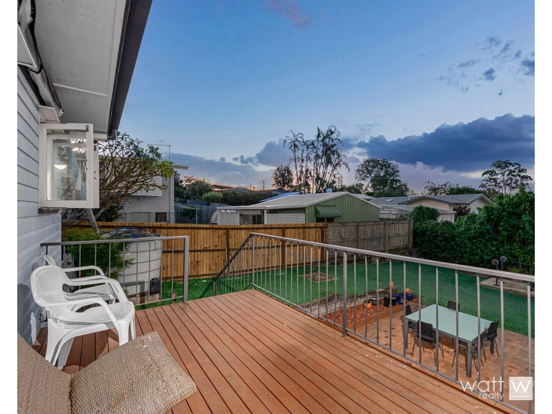 16 Strathdale Street, Aspley QLD 4034