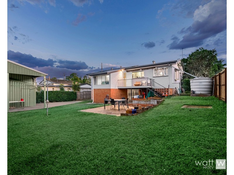 16 Strathdale Street, Aspley QLD 4034