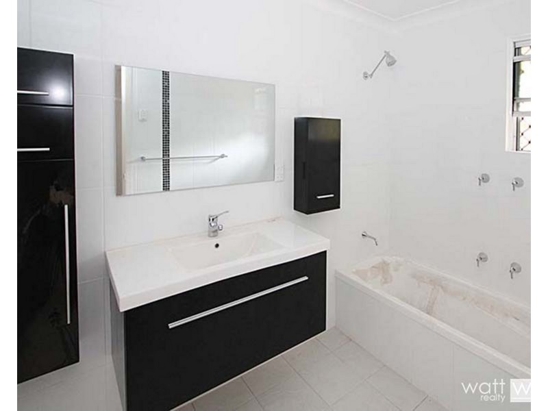 15 Helena Street, Aspley QLD 4034