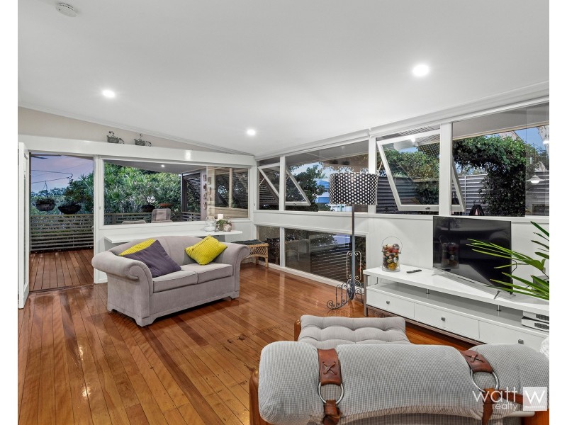 6 Hutton Road, Aspley QLD 4034