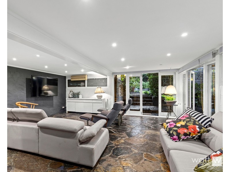 6 Hutton Road, Aspley QLD 4034