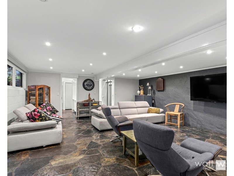 6 Hutton Road, Aspley QLD 4034