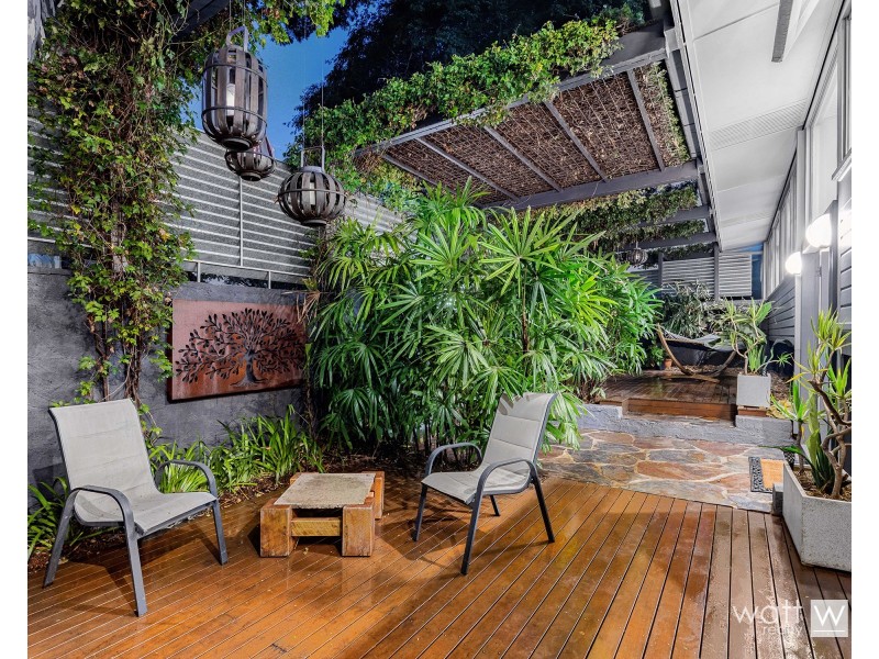 6 Hutton Road, Aspley QLD 4034