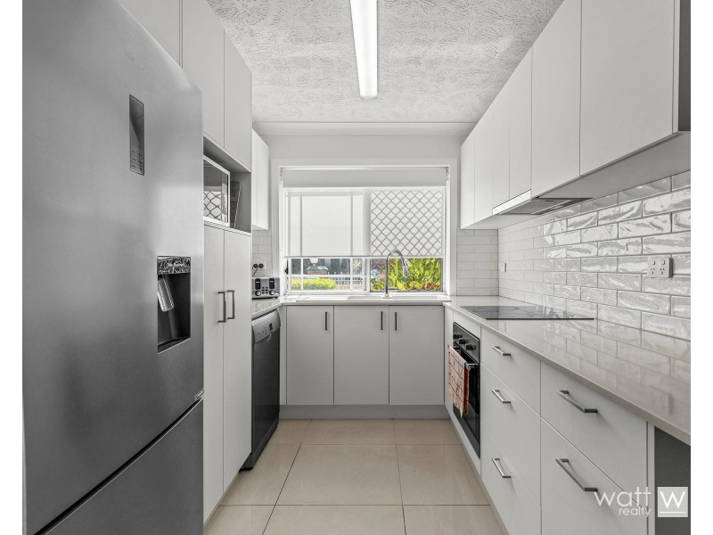 2/27 Brickfield Road, Aspley QLD 4034