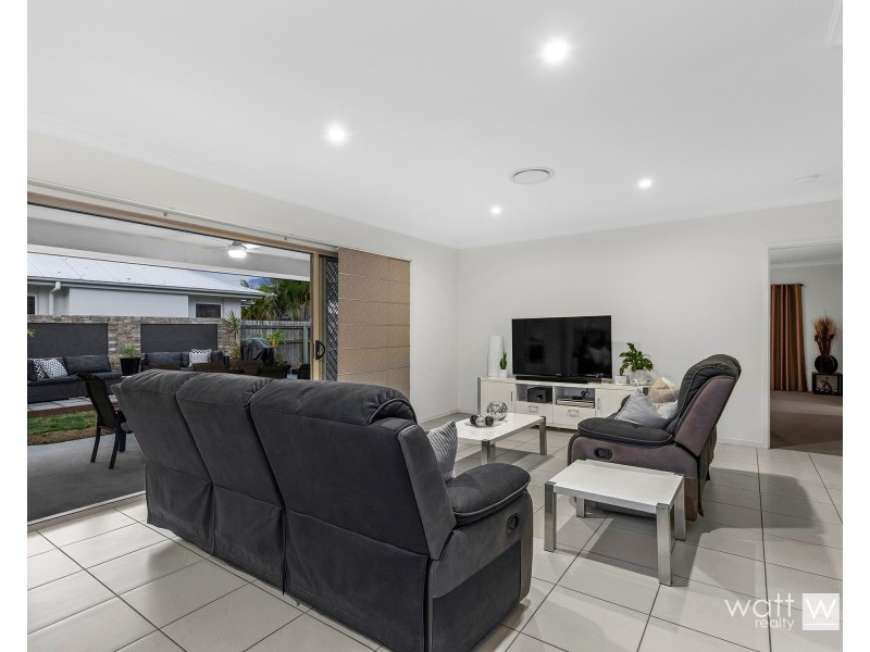 15 Wilkinson Court, Warner QLD 4500