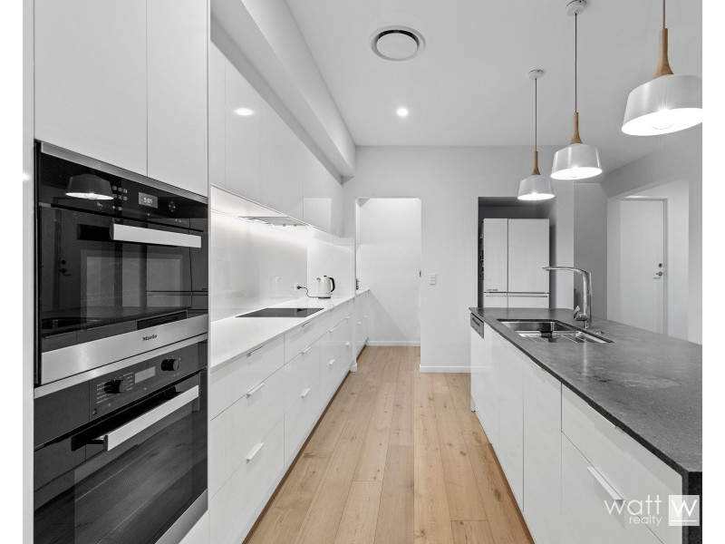 11 Kroshanne Street, Aspley QLD 4034