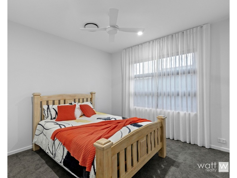 11 Kroshanne Street, Aspley QLD 4034