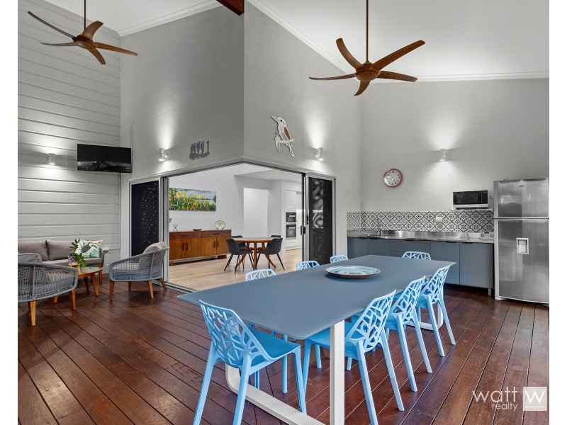 11 Kroshanne Street, Aspley QLD 4034