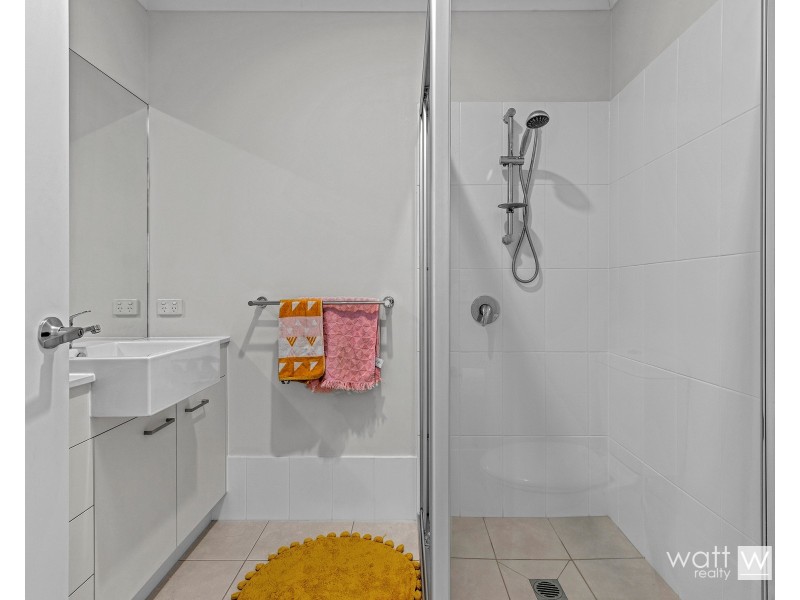 4 Kestrel Way, Fitzgibbon QLD 4018