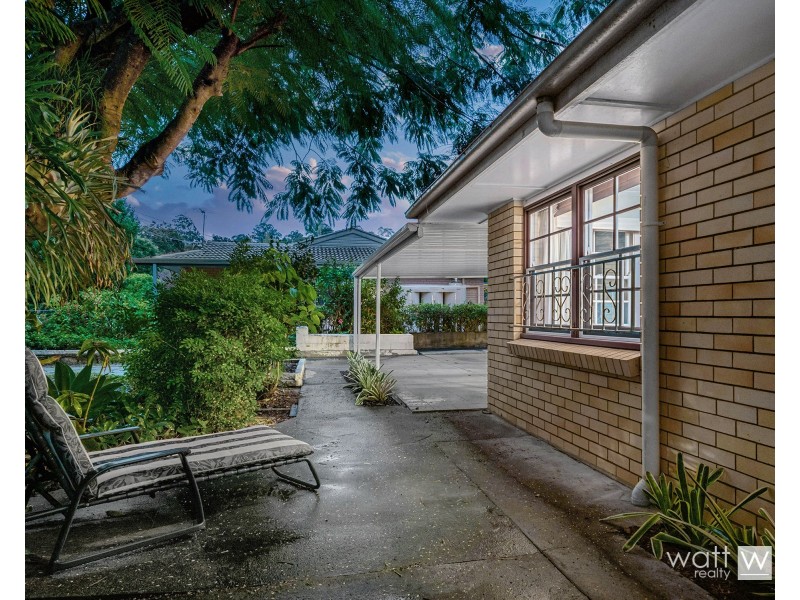 13 Carawatha Avenue, Ferny Hills QLD 4055