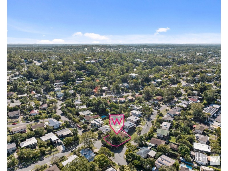 13 Carawatha Avenue, Ferny Hills QLD 4055