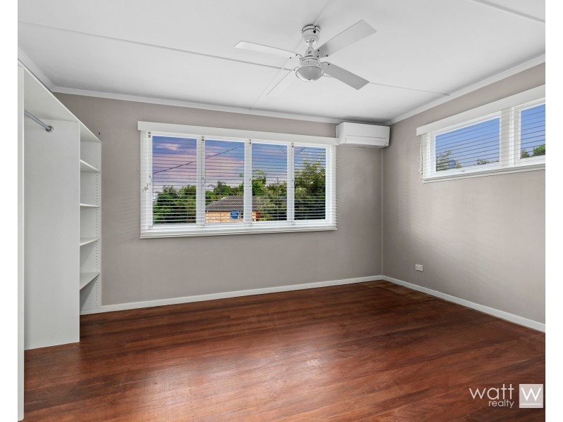 16 Cranbourne Street, Chermside West QLD 4032