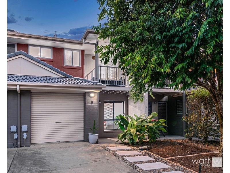 9/6 Myrtle Crescent, Bridgeman Downs QLD 4035