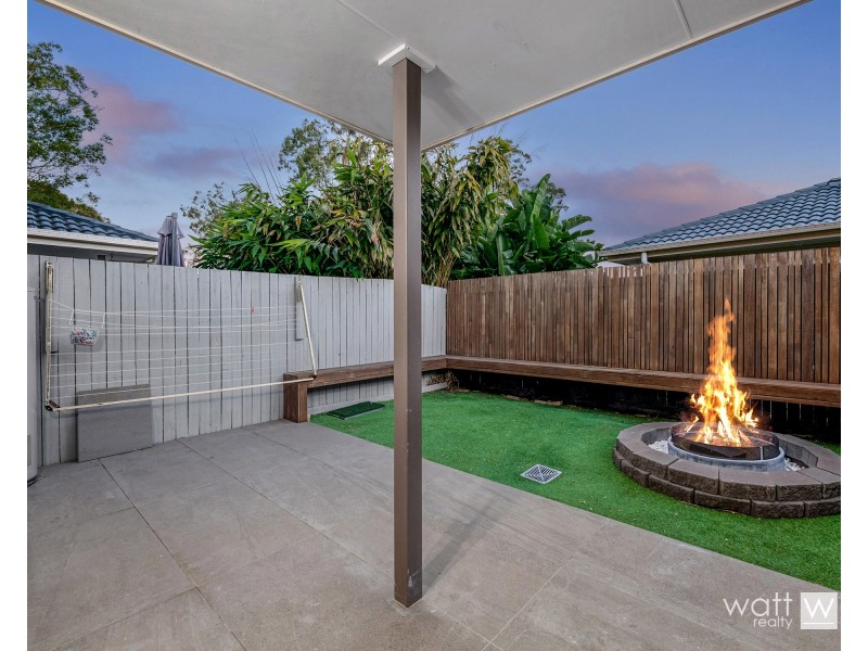 9/6 Myrtle Crescent, Bridgeman Downs QLD 4035