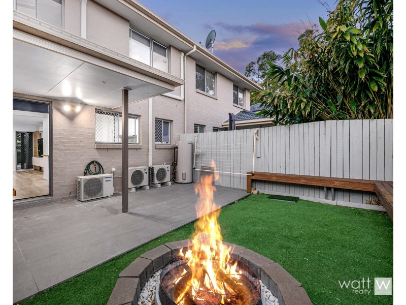 9/6 Myrtle Crescent, Bridgeman Downs QLD 4035