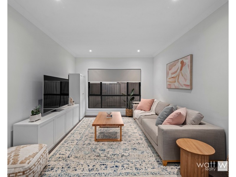 19 Executive Way, Bridgeman Downs QLD 4035