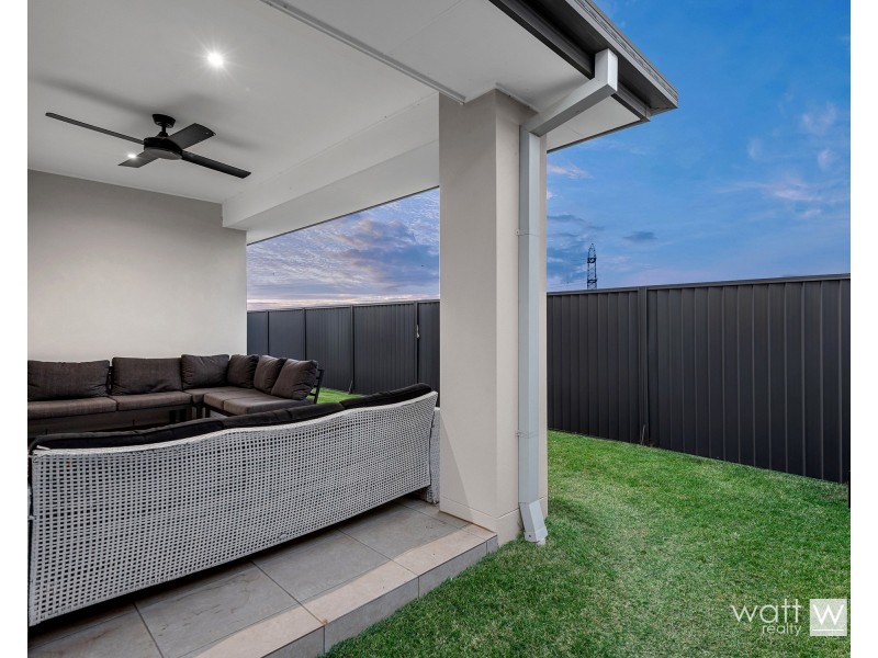 19 Executive Way, Bridgeman Downs QLD 4035
