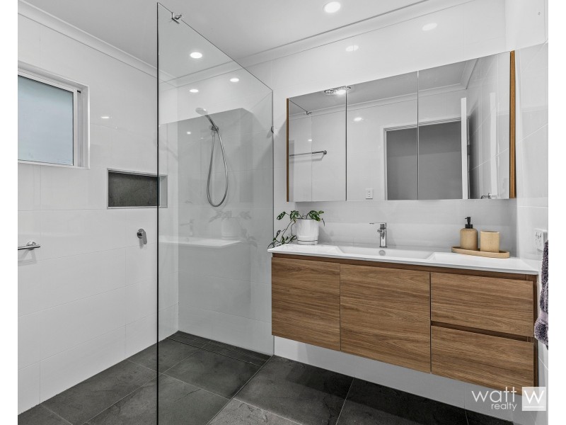 3 Cresfield Street, Zillmere QLD 4034