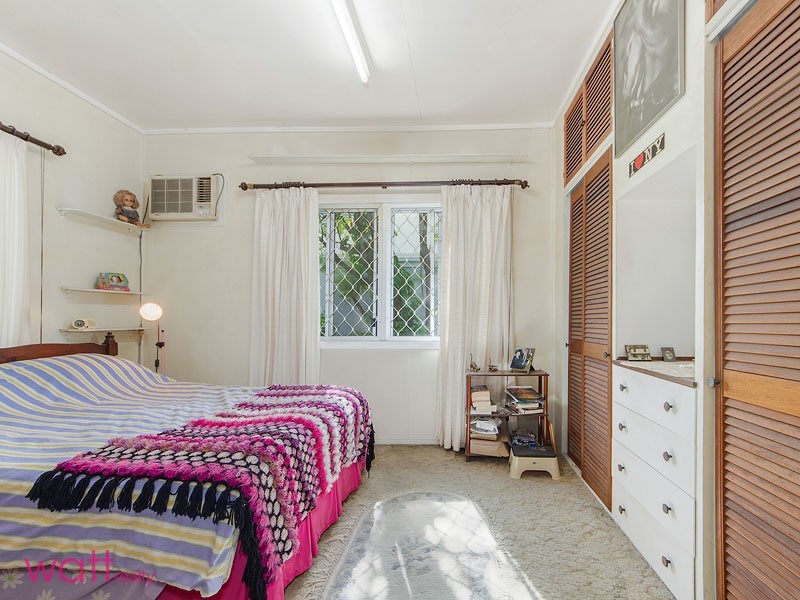 15 Halcomb Street, Zillmere QLD 4034