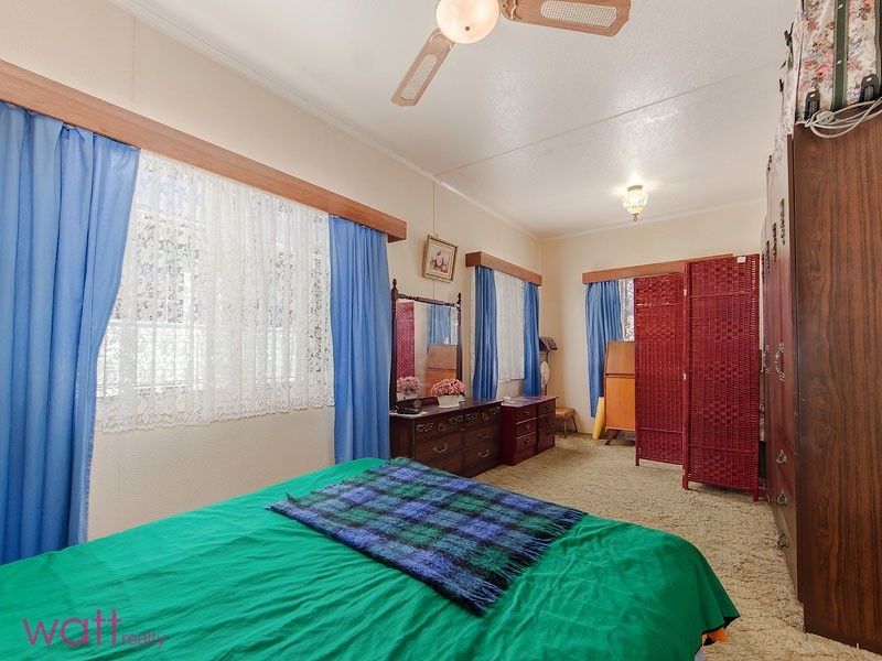 15 Halcomb Street, Zillmere QLD 4034