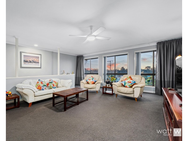 8 Cheltenham Street, Strathpine QLD 4500