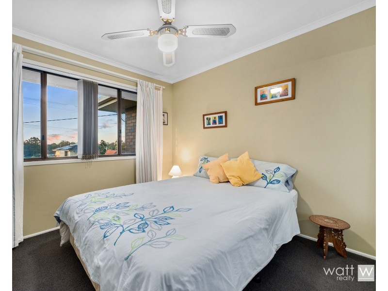 8 Cheltenham Street, Strathpine QLD 4500