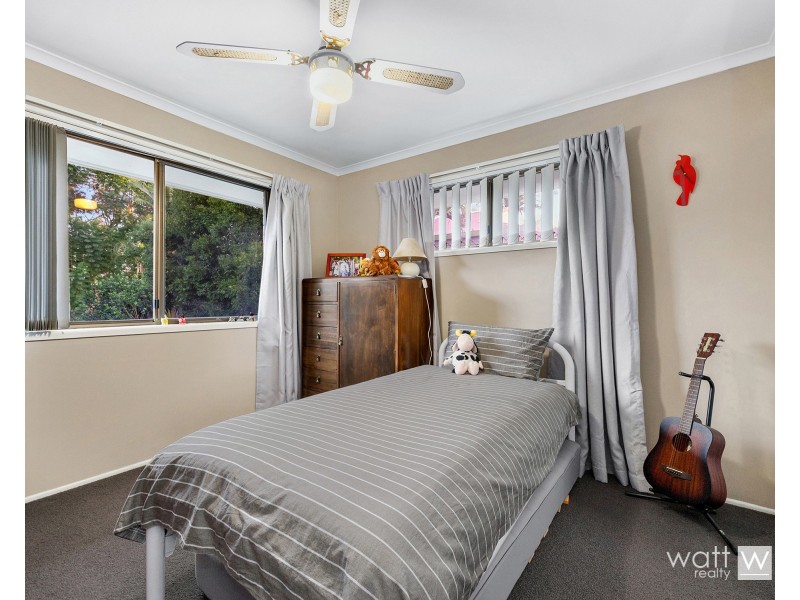 8 Cheltenham Street, Strathpine QLD 4500