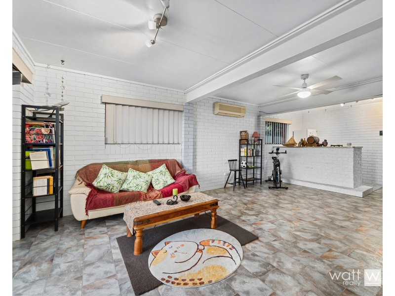 8 Cheltenham Street, Strathpine QLD 4500