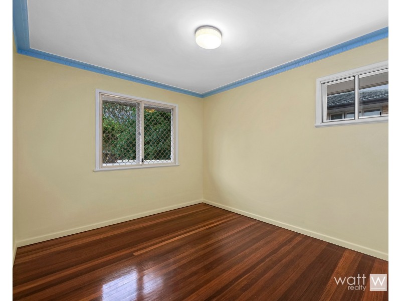 14 Hanbury Street, Chermside West QLD 4032