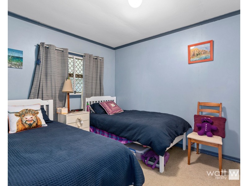 21 Hedge Street, Strathpine QLD 4500