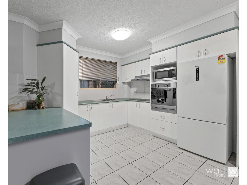 2/411 Rode Road, Chermside QLD 4032