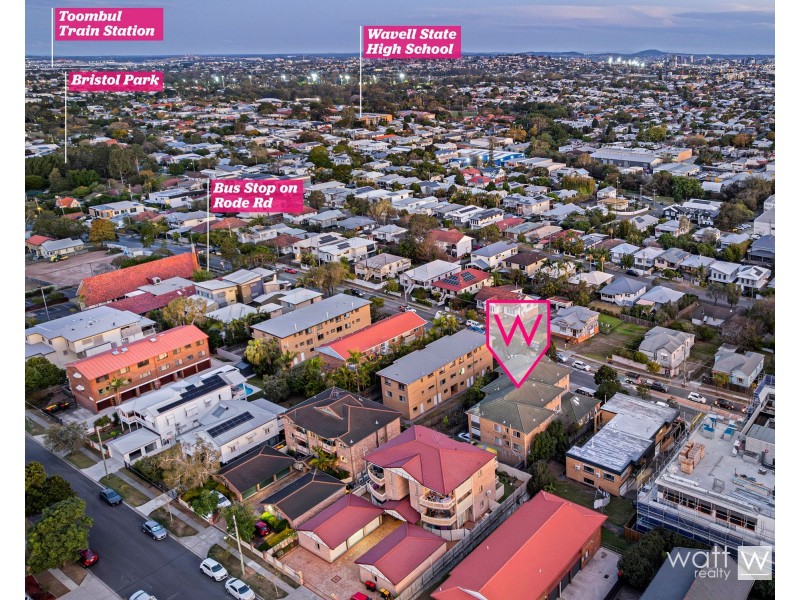 2/411 Rode Road, Chermside QLD 4032