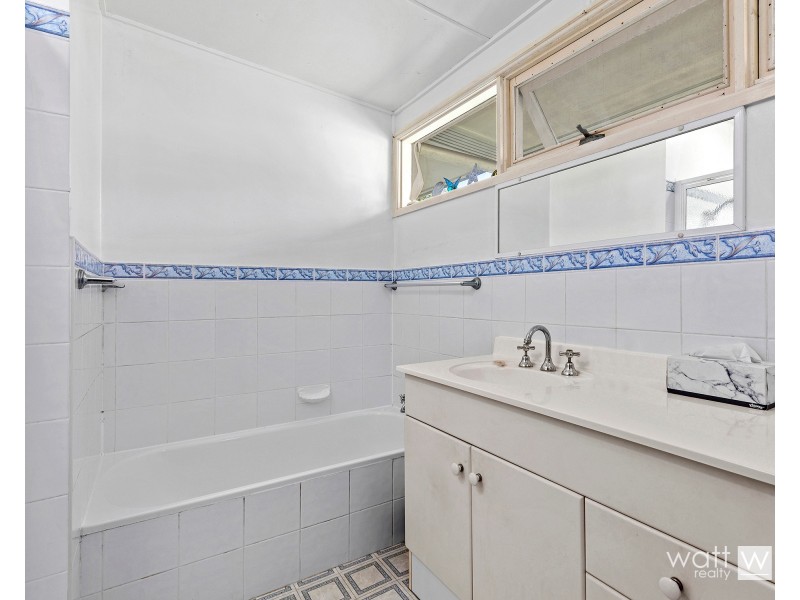 15 Orville Street, Geebung QLD 4034