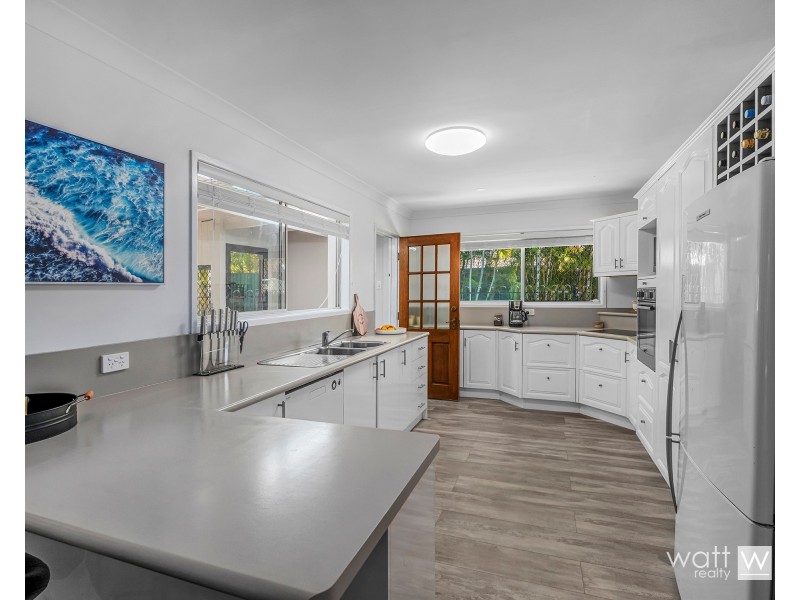 7 Amadeus Place, Aspley QLD 4034