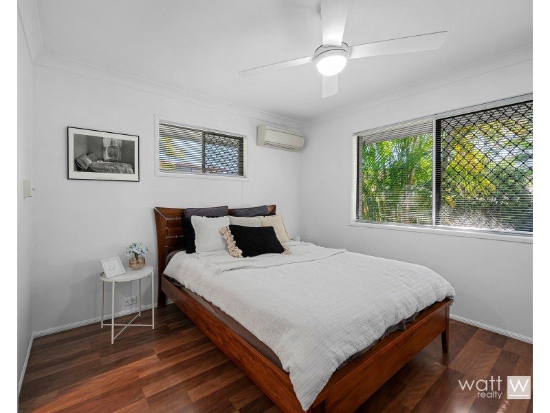 7 Amadeus Place, Aspley QLD 4034