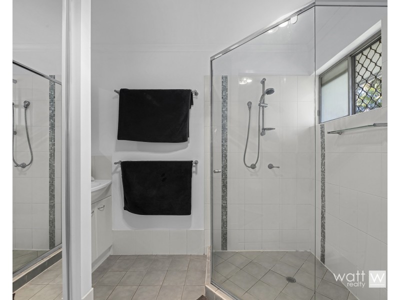 7 Amadeus Place, Aspley QLD 4034