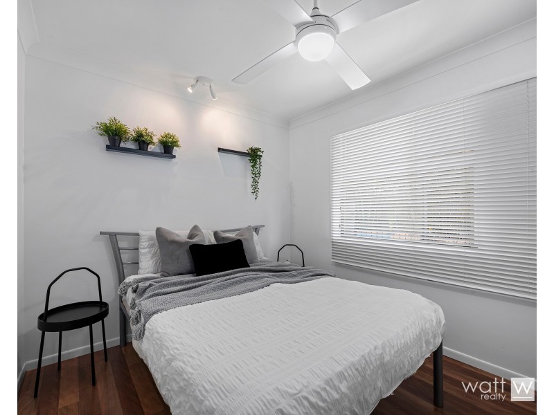 7 Amadeus Place, Aspley QLD 4034