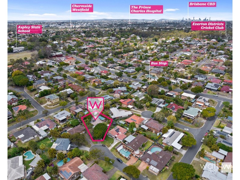 7 Amadeus Place, Aspley QLD 4034