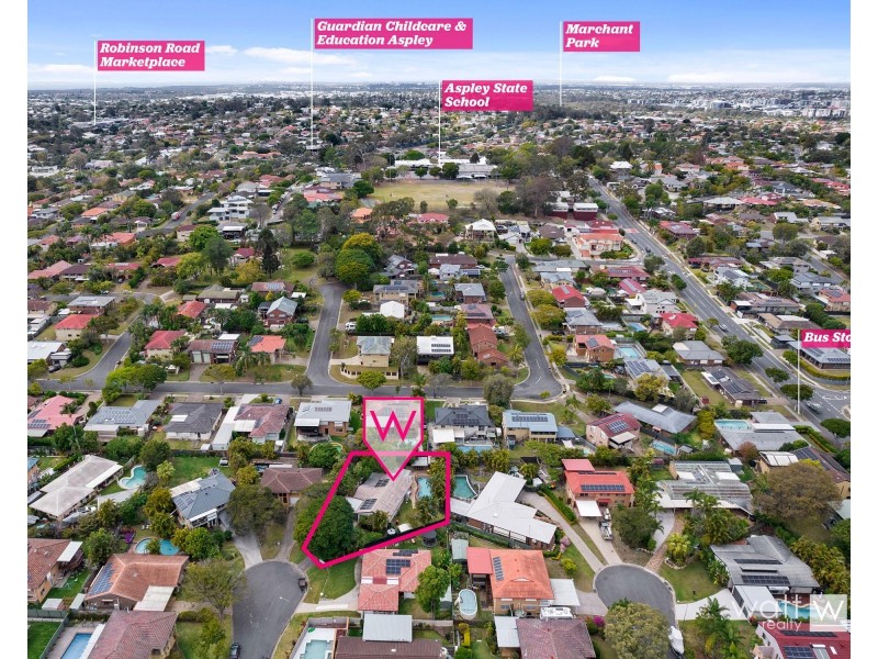 7 Amadeus Place, Aspley QLD 4034